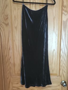 DKNY Black Velvet Maxi  Skirt